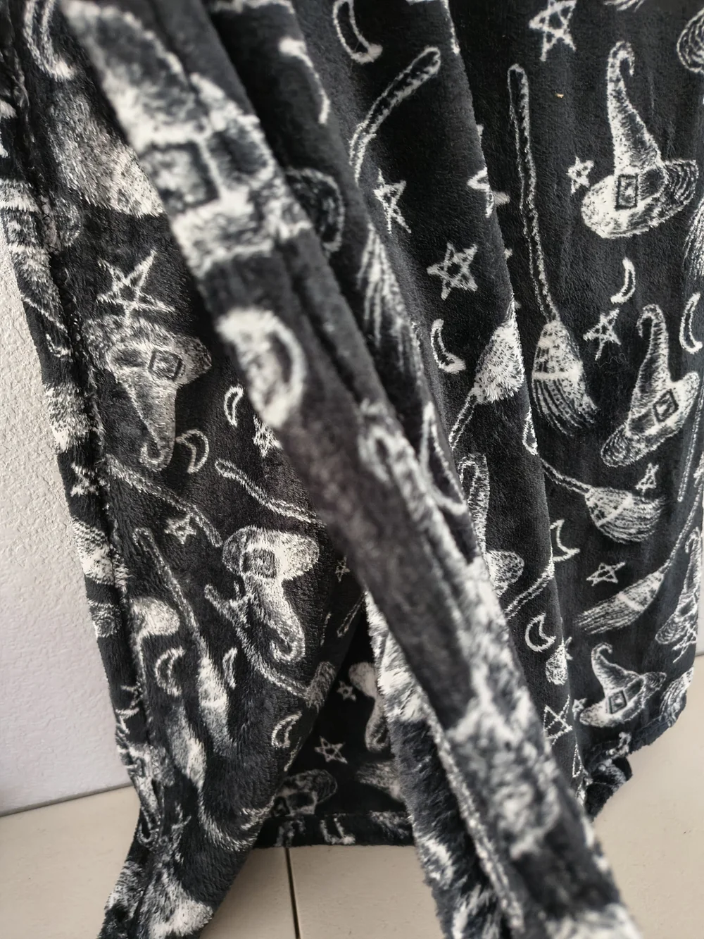 Halloween Black Throw Blanket Witchy Mystical Brooms Witch Hats Decor
